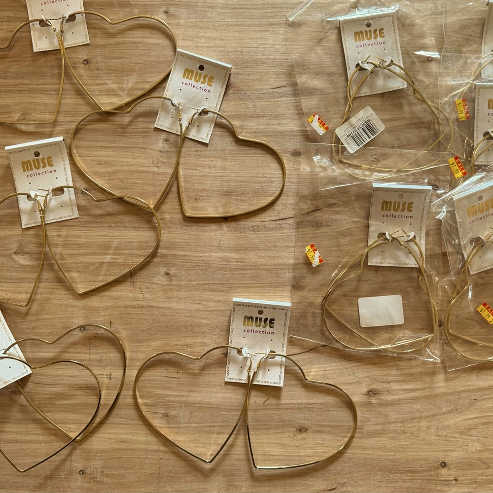 Muse Heart Earrings NWT Bundle price